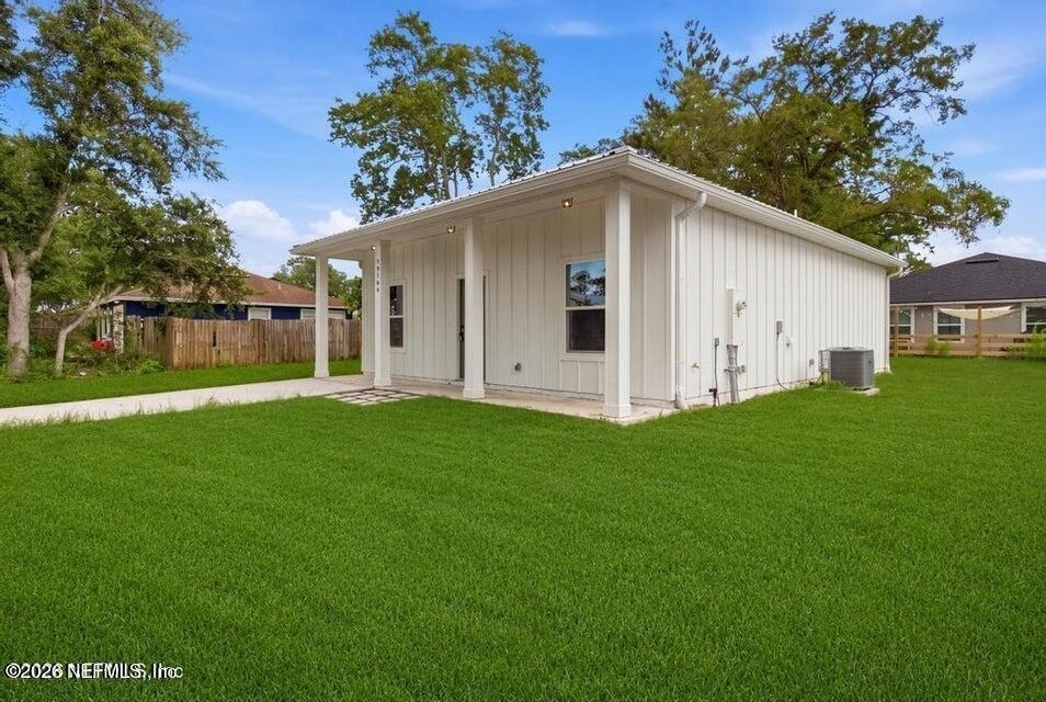 12164 Lyons Street - Photo 1