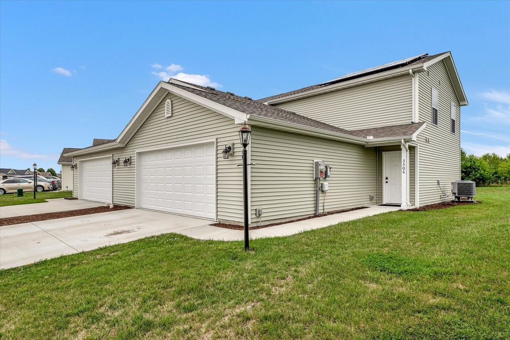 3315 Boulder Ridge Drive - Photo 0