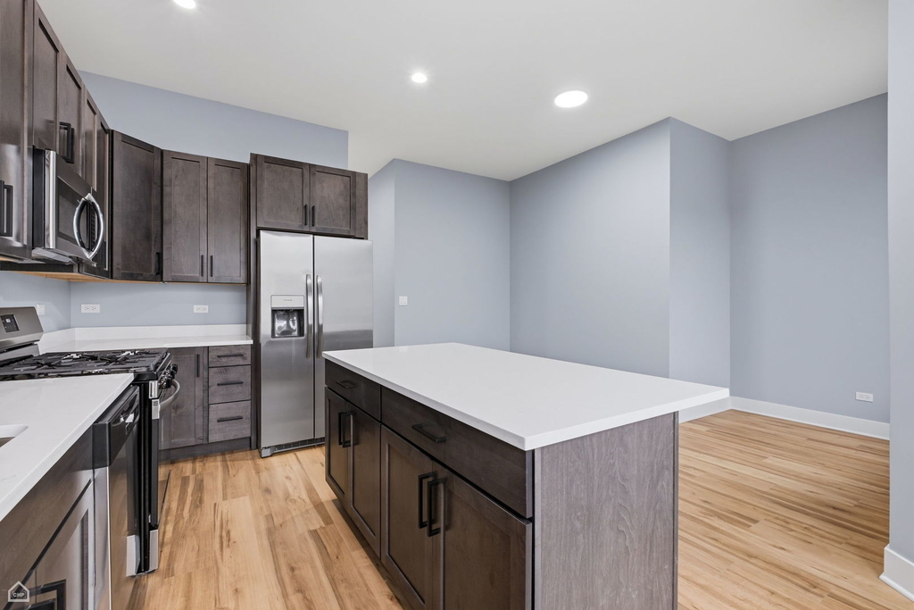 1544 S Sawyer Avenue - Photo 5
