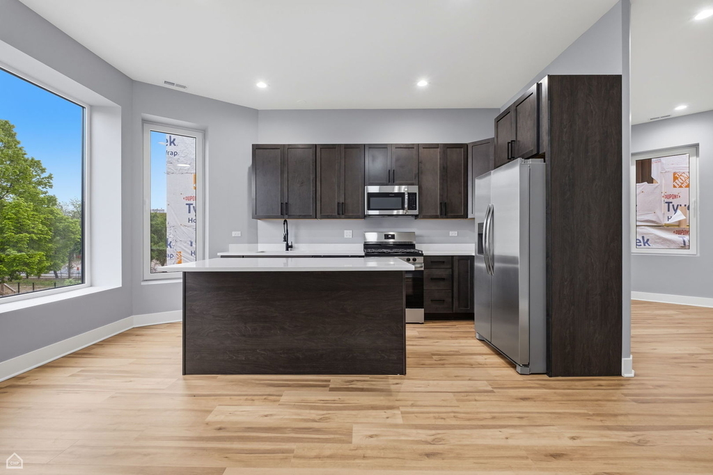 1544 S Sawyer Avenue - Photo 2