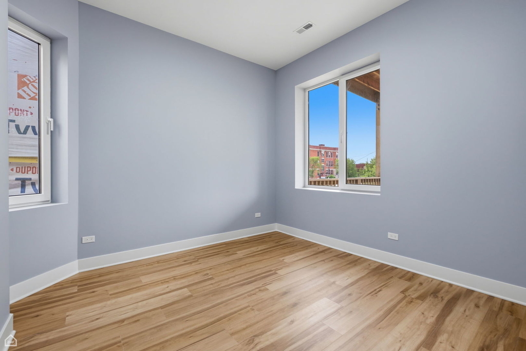 1544 S Sawyer Avenue - Photo 13