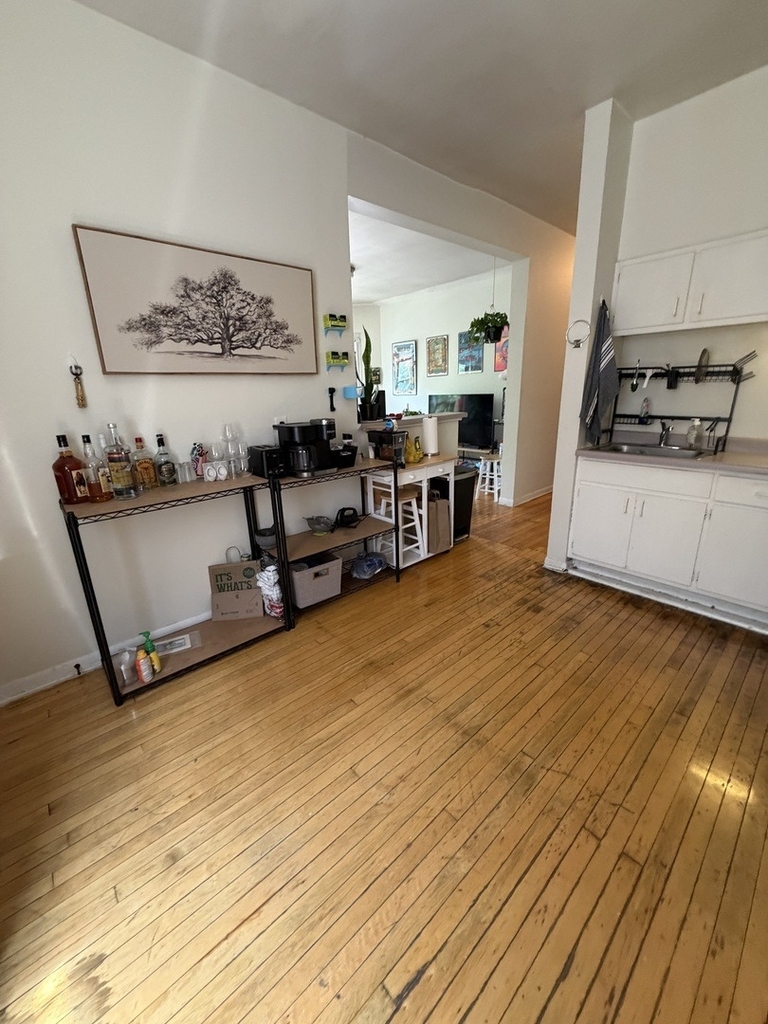 923 W Waveland Avenue - Photo 4