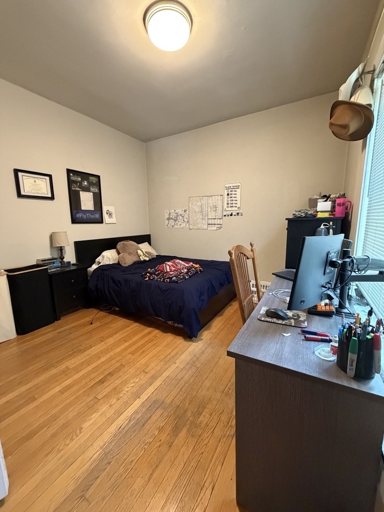 923 W Waveland Avenue - Photo 10