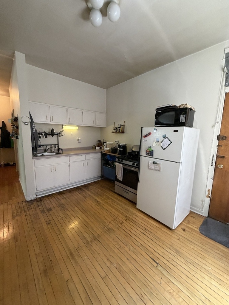 923 W Waveland Avenue - Photo 3