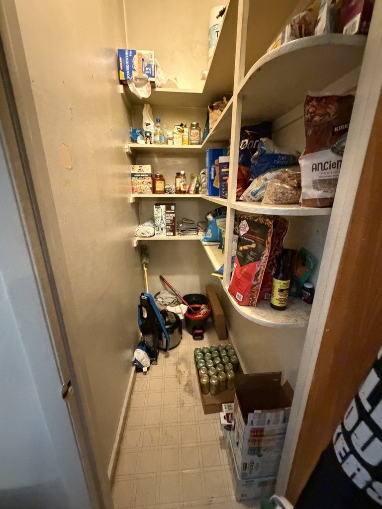 923 W Waveland Avenue - Photo 5
