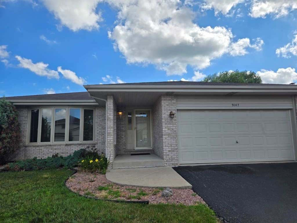 9147 Boardwalk Terrace - Photo 0