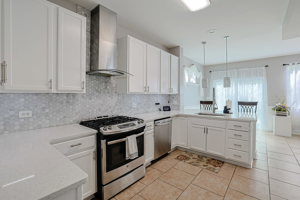 1854 S Fallbrook Drive - Photo 8
