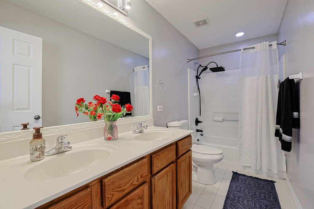 1854 S Fallbrook Drive - Photo 13