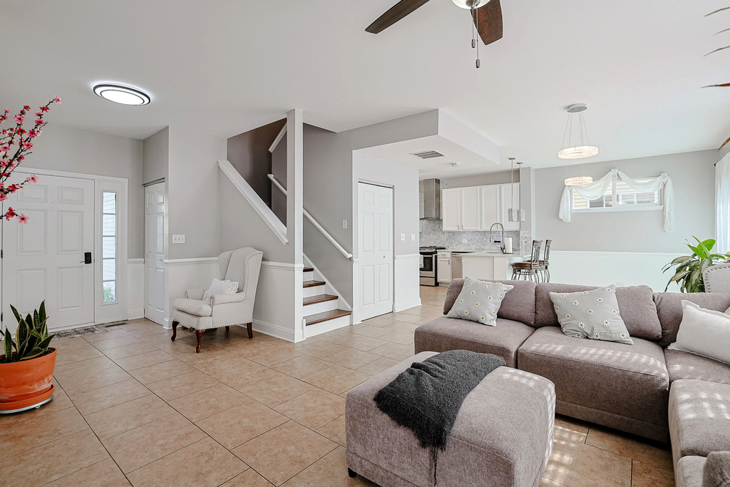 1854 S Fallbrook Drive - Photo 5