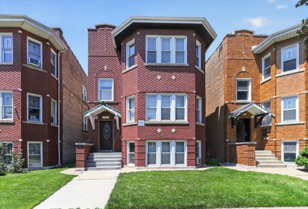 1822 Gunderson Avenue - Photo 2
