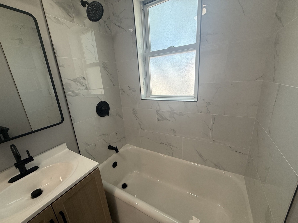 4956 N Harding Avenue - Photo 18