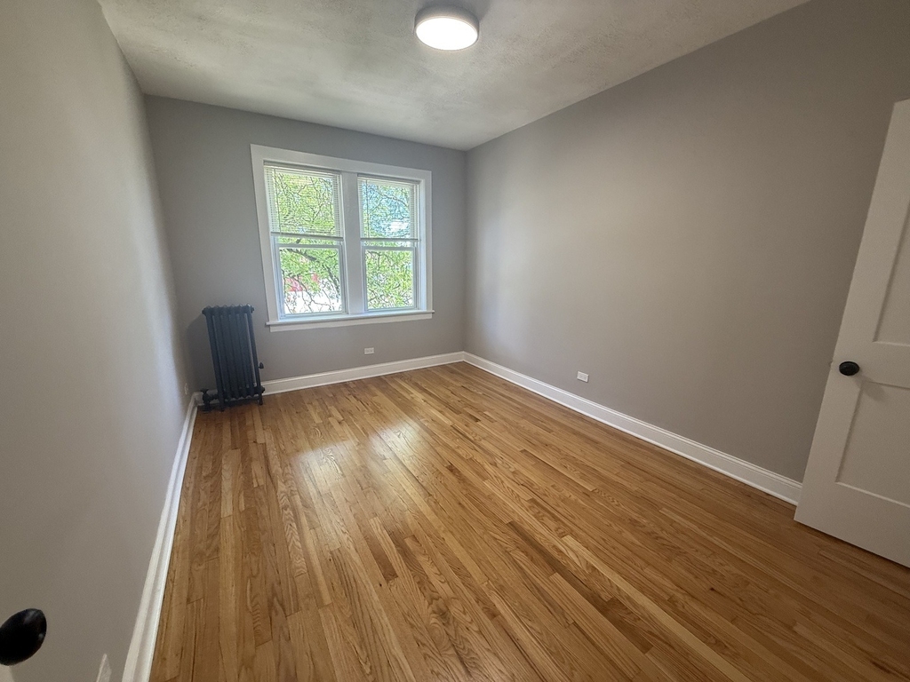 4956 N Harding Avenue - Photo 14