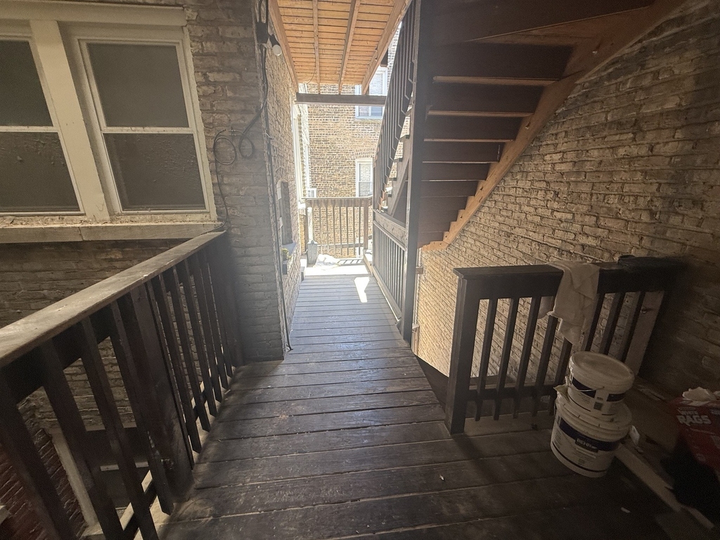 4956 N Harding Avenue - Photo 20