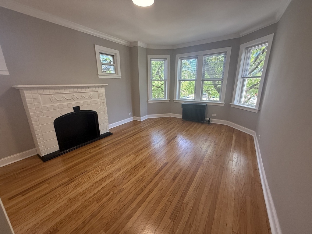 4956 N Harding Avenue - Photo 11