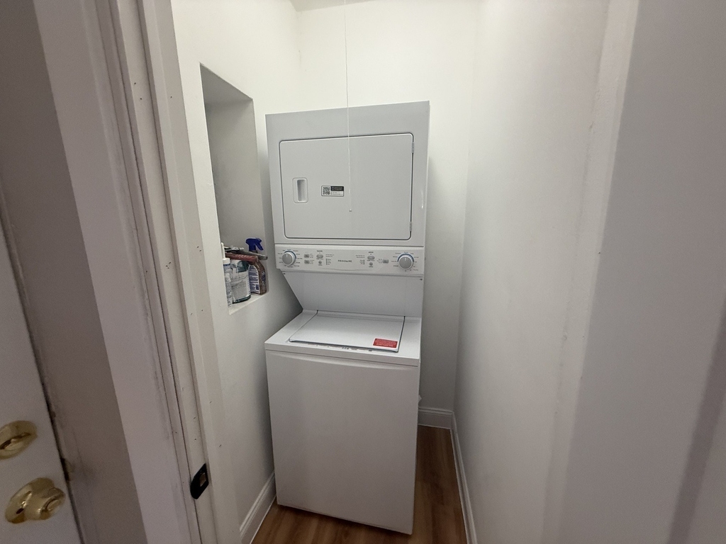 4956 N Harding Avenue - Photo 19