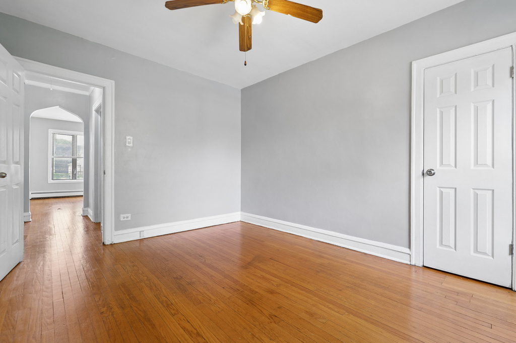 8503 S Drexel Avenue - Photo 6