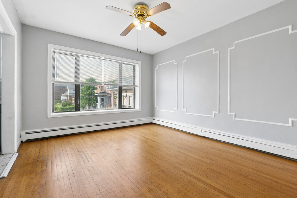 8503 S Drexel Avenue - Photo 3