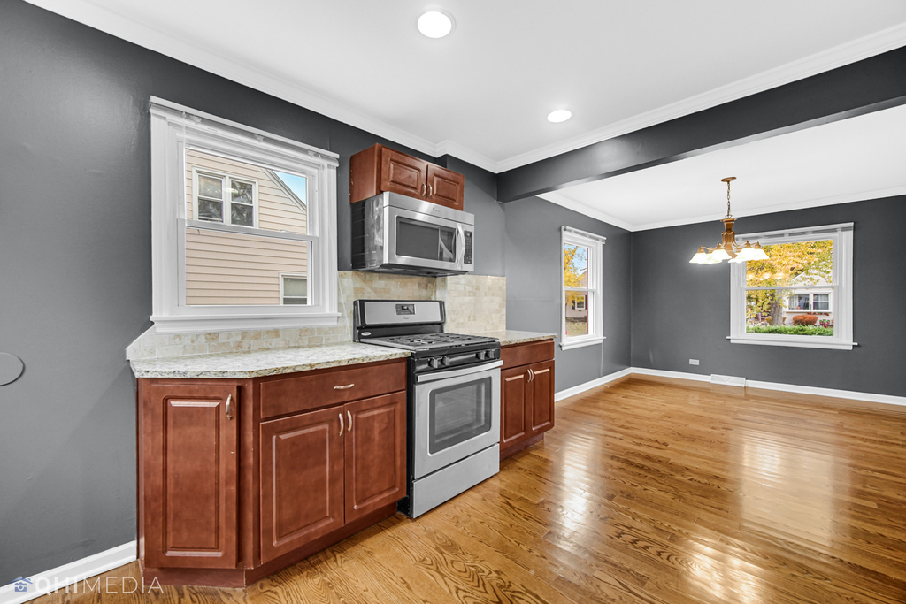 6661 Glenview Drive - Photo 11