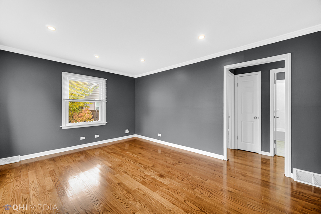 6661 Glenview Drive - Photo 5
