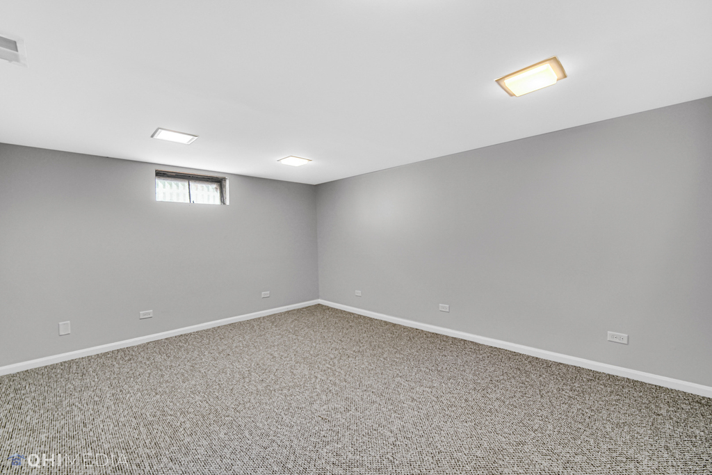 6661 Glenview Drive - Photo 17