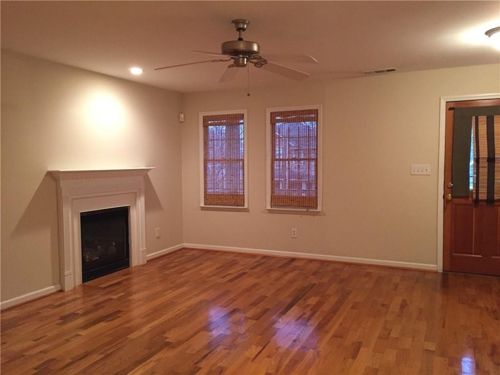 685 Garibaldi Street Sw - Photo 8