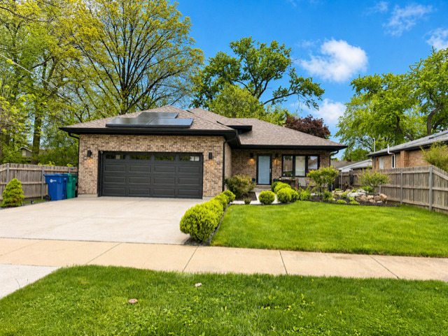 5330 86th Street - Photo 0