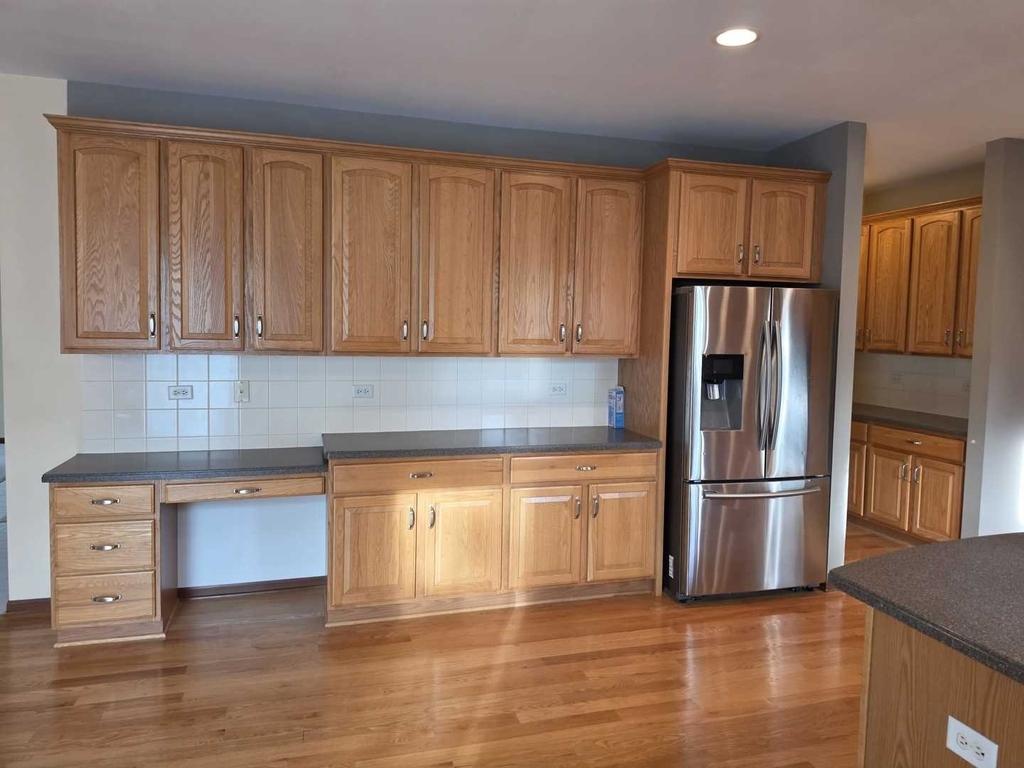 2350 Fishhook Way - Photo 4