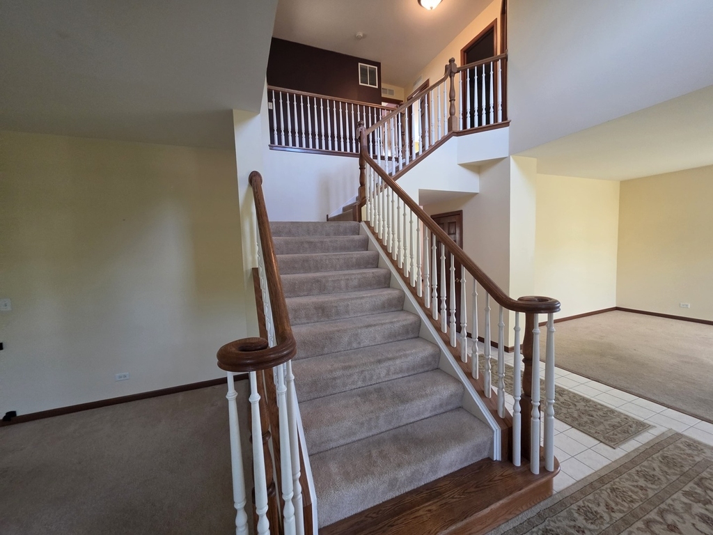 2350 Fishhook Way - Photo 2
