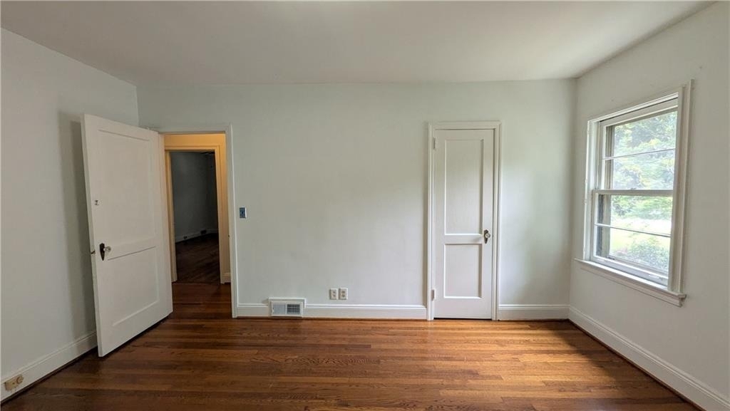 4300 Rickenbacker Way Ne - Photo 17