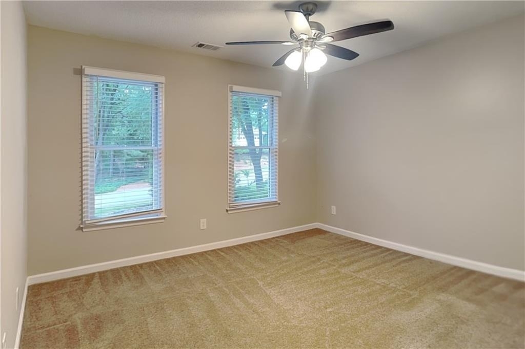 811 Springdale Crossing - Photo 16