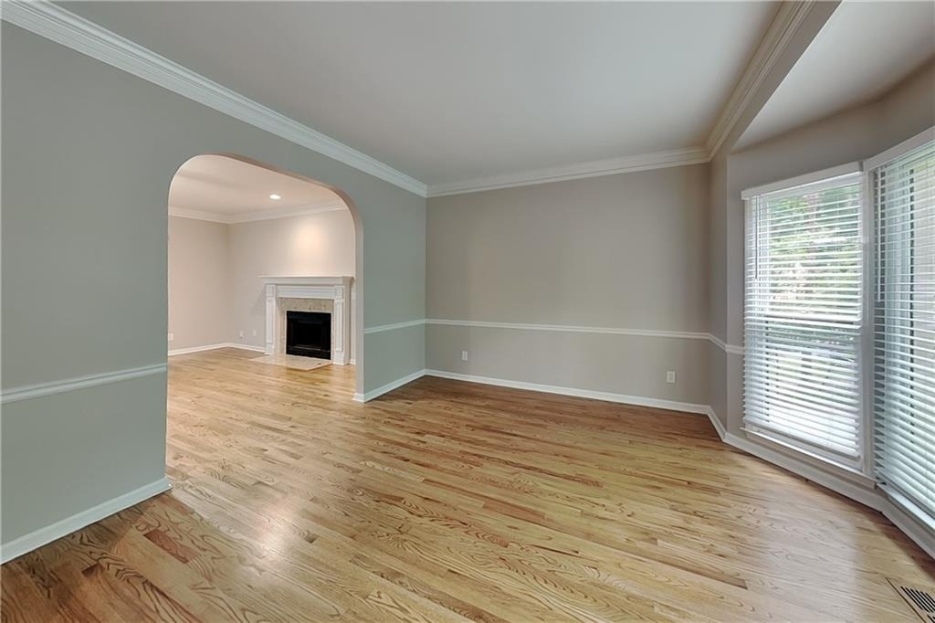 811 Springdale Crossing - Photo 3