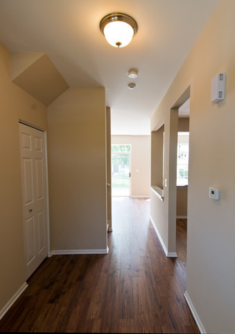 2927 White Thorn Circle - Photo 2