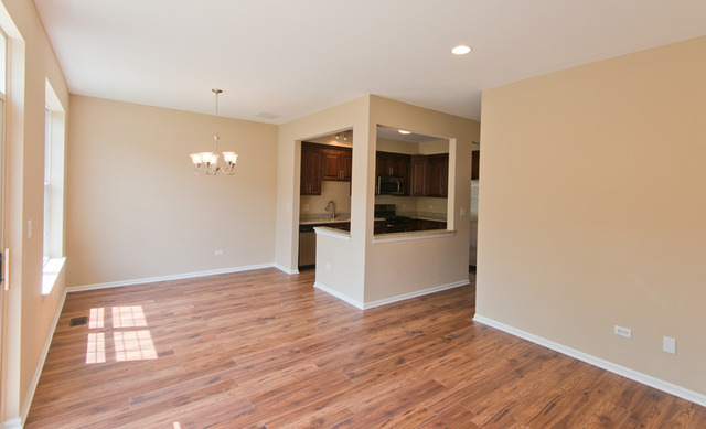 2927 White Thorn Circle - Photo 1