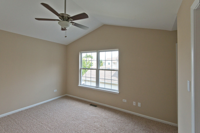 2927 White Thorn Circle - Photo 10
