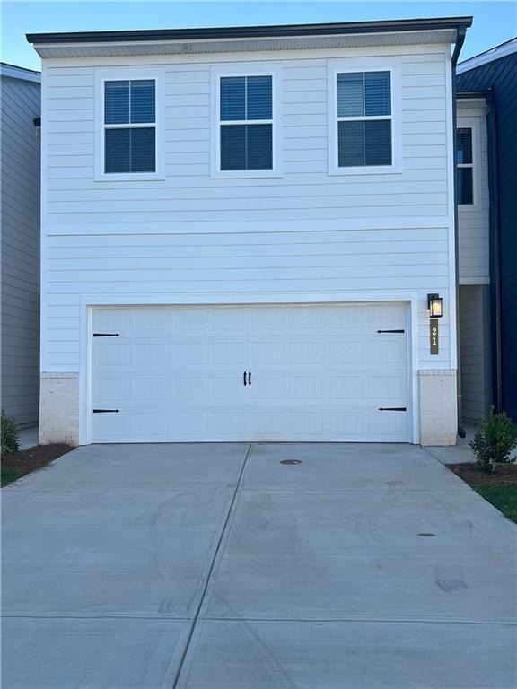 21 Founders Drive - Photo 1