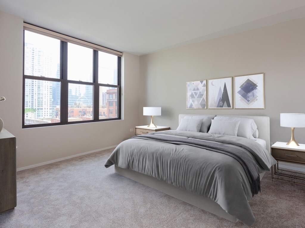 330 N Jefferson Street - Photo 9