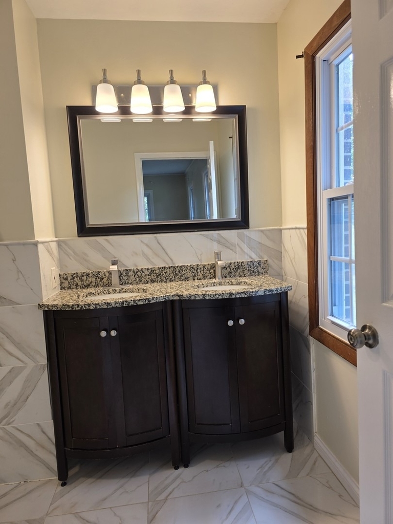 87 W Surrey Lane - Photo 31