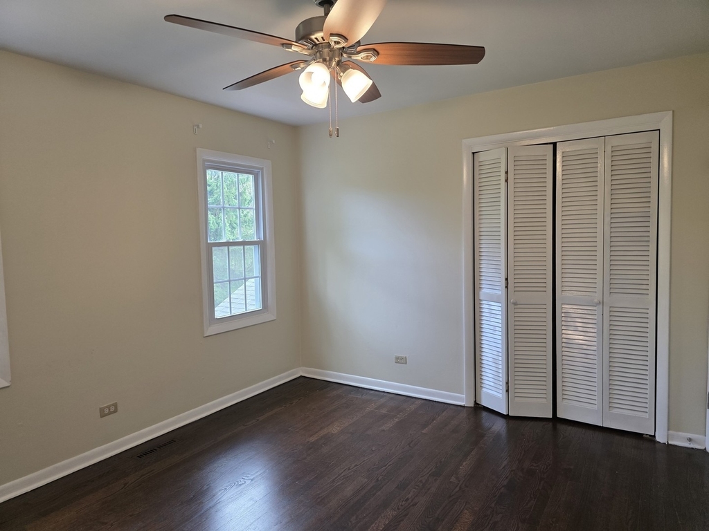87 W Surrey Lane - Photo 39