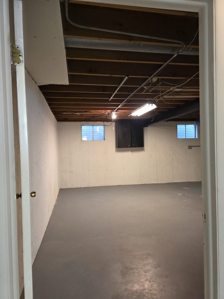 87 W Surrey Lane - Photo 55