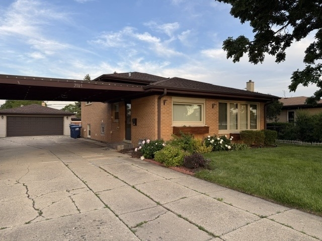 2185 Lee Street - Photo 2