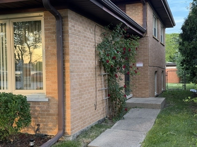 2185 Lee Street - Photo 4