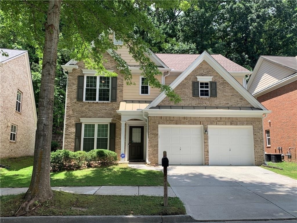 3470 Stoneham Drive - Photo 1