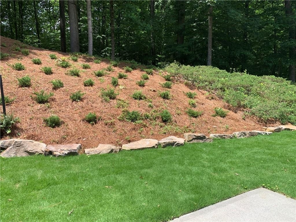 3470 Stoneham Drive - Photo 3
