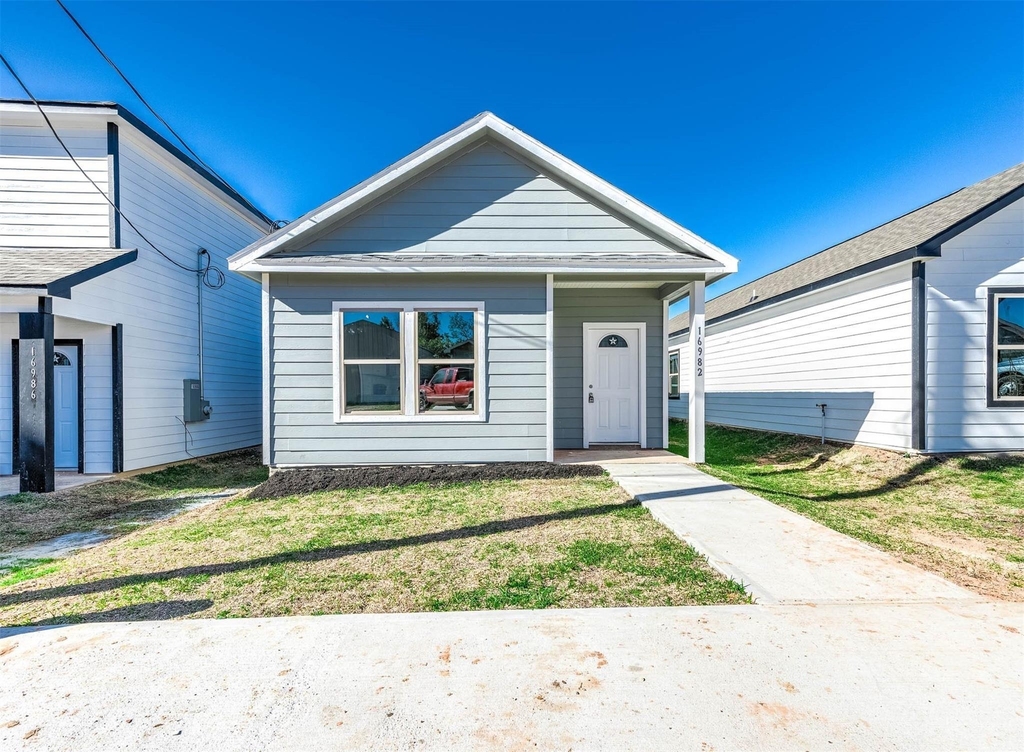 16982 W Hammon - Photo 0