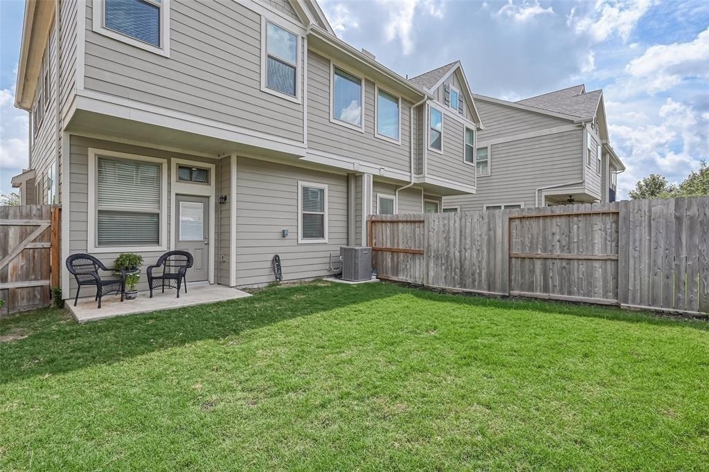 5542 Sallow Bay Lane - Photo 2