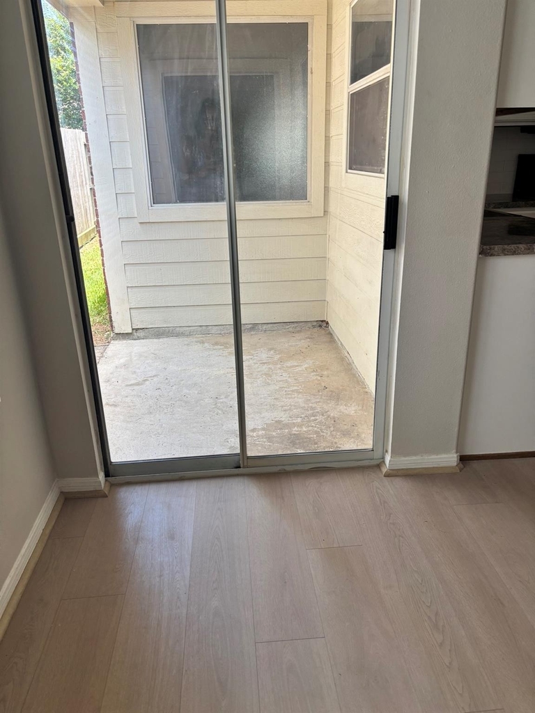 22531 Goss Spring Court - Photo 10