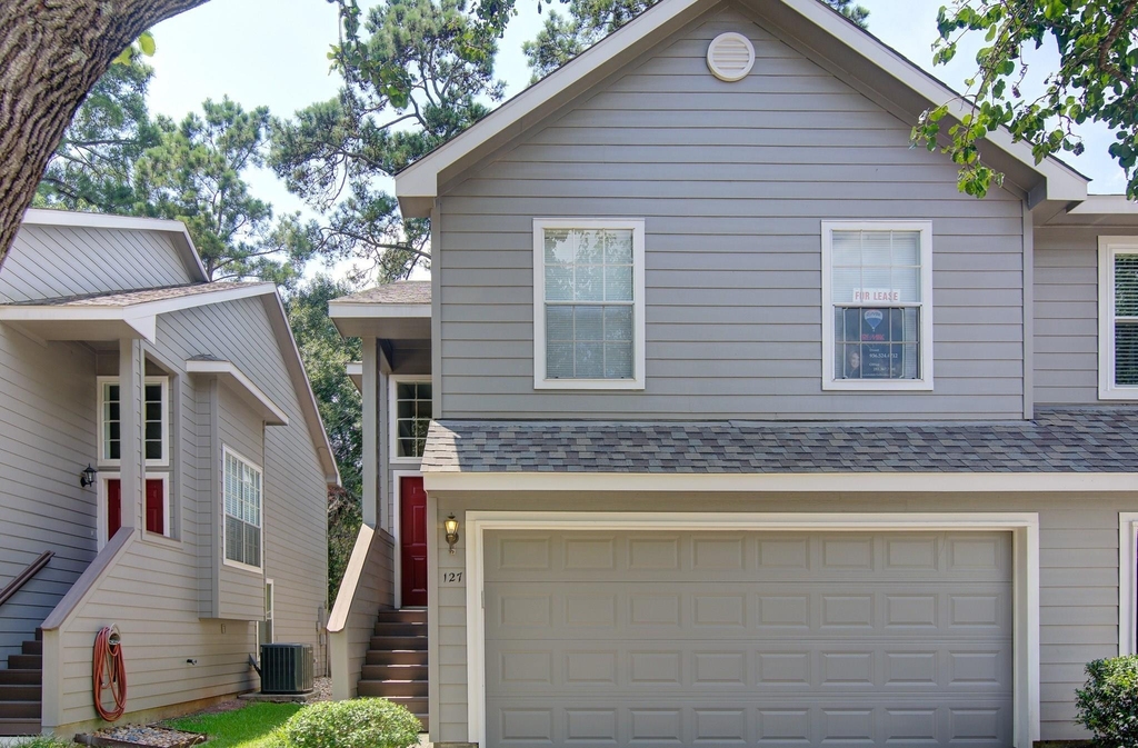 127 Villa Oaks - Photo 1
