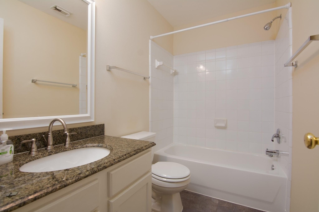 127 Villa Oaks - Photo 26