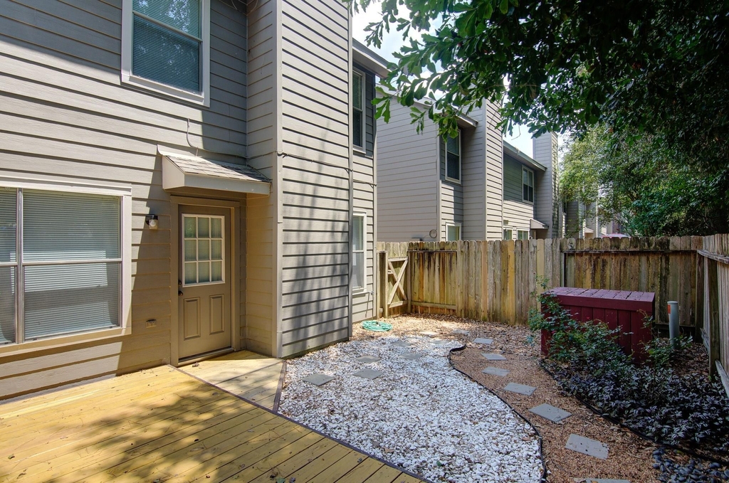 127 Villa Oaks - Photo 4