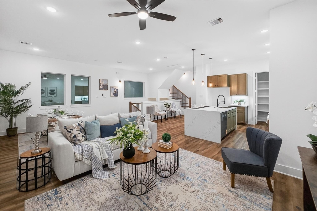 3003 Delano Street - Photo 18